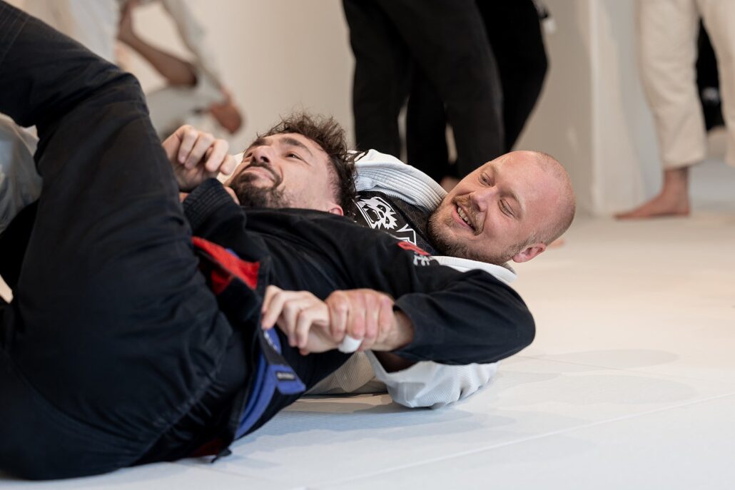 De de la Riva guard-positie in BJJ uitgelegd – Sportschool Herbert Ede