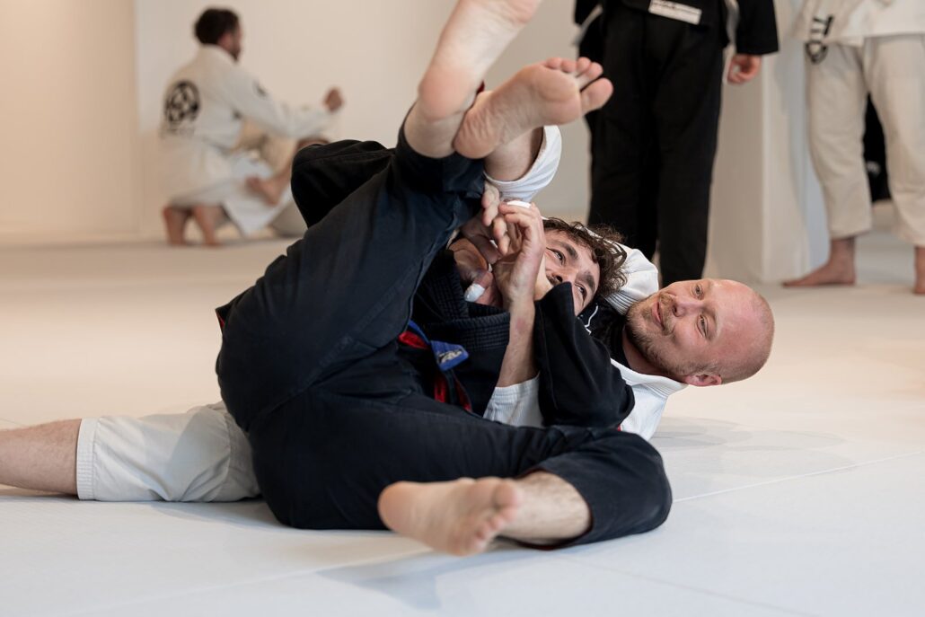 De spider guard-positie in BJJ uitgelegd 1 De spider guard-positie in BJJ uitgelegd – Sportschool Herbert Ede