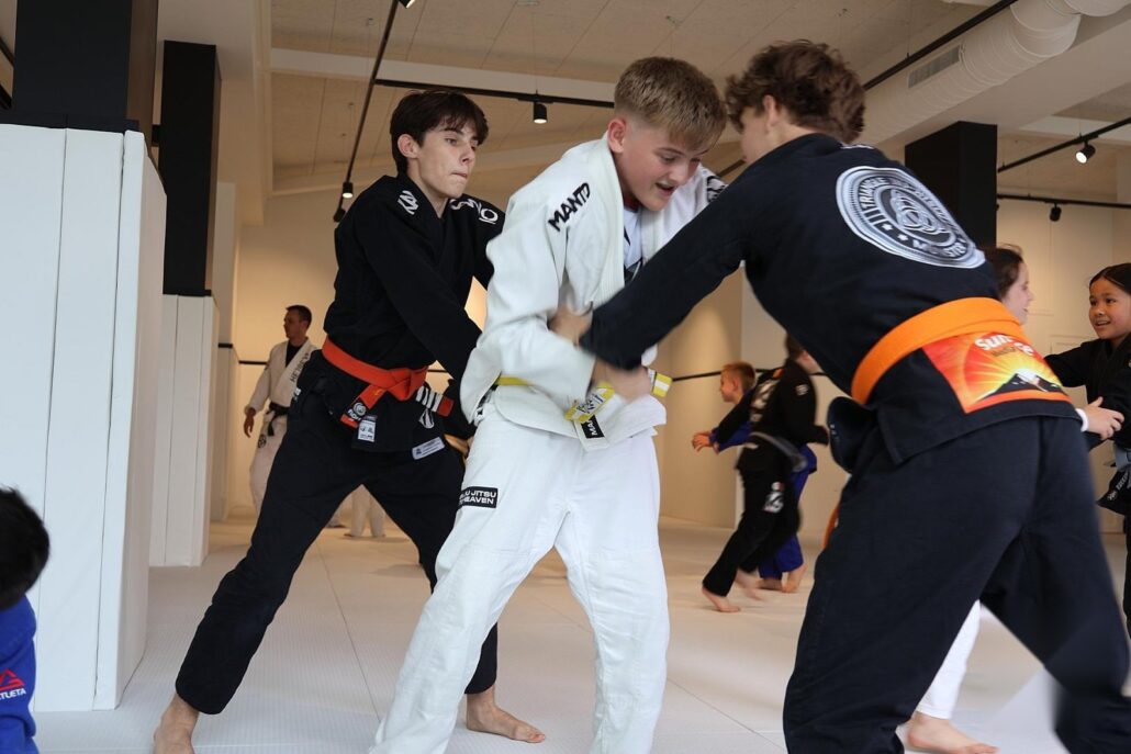 Een judo-surprise maken voor Sinterklaas 1 Een judo-surprise maken voor Sinterklaas – Sportschool Herbert Ede