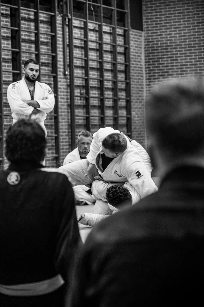Gi of no-gi BJJ: wat is het verschil en wat kies je als beginner? 2 Braziliaans Jiu Jitsu training in Ede bij Sportschool Herbert