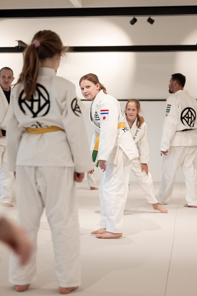 Judo spreekbeurt: handige gids met geschiedenis, banden, regels en weetjes 4 Judo spreekbeurt: handige gids met geschiedenis, banden, regels en weetjes – Sportschool Herbert Ede