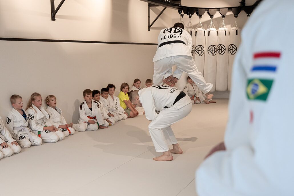 Judopak (judogi) kopen: maat, stof en waar je op let 10 Judopak (judogi) kopen: maat, stof en waar je op let – Sportschool Herbert Ede
