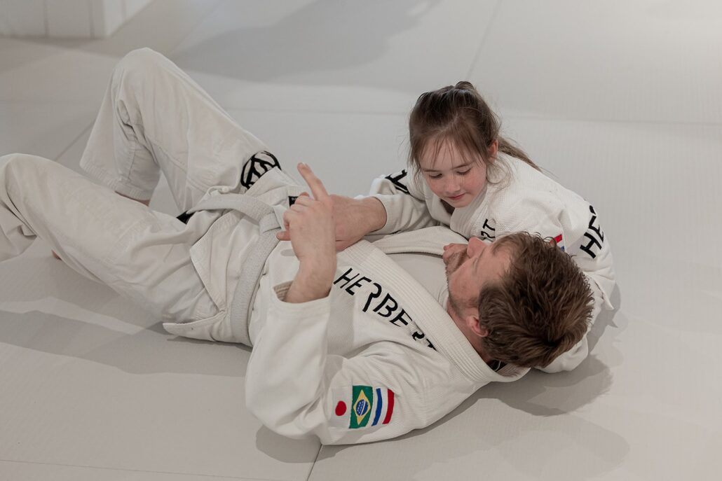 Kesa-gatame: deze judo-houdgreep uitgelegd 2 Kesa-gatame: deze judo-houdgreep uitgelegd – Sportschool Herbert Ede