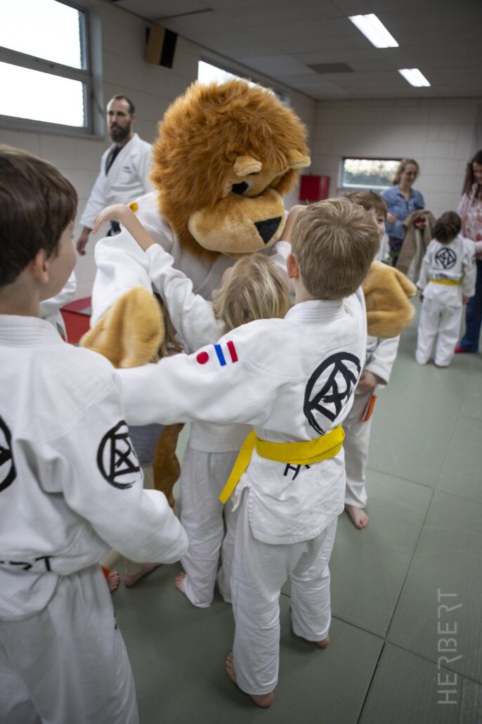 Vechtsport voor kinderen: welke past bij jouw kind? 9 Vechtsport voor kinderen: welke past bij jouw kind – Sportschool Herbert Ede