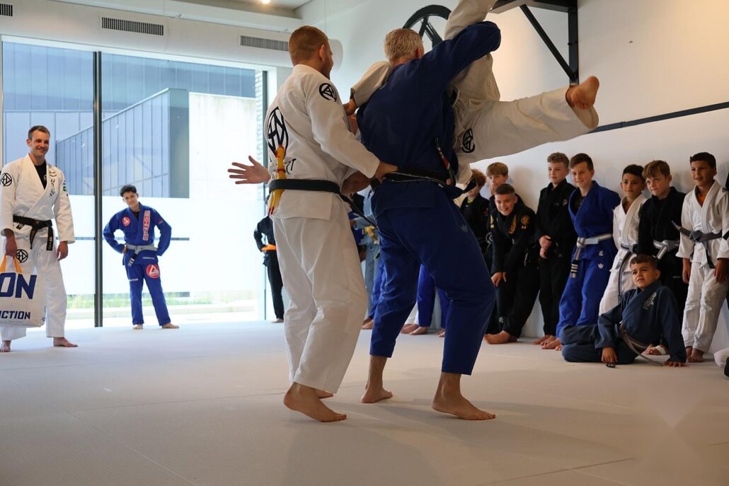 Zelfverdediging leren in Ede: welke sport past bij jou? 1 Zelfverdediging leren in Ede: welke sport past bij jou – Sportschool Herbert Ede